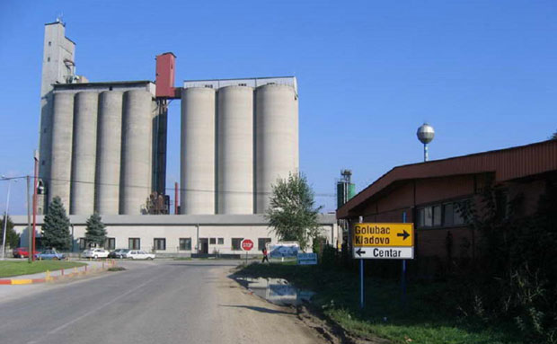 Нових 500 радних места